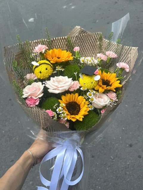 Hoa Tốt Nghiệp