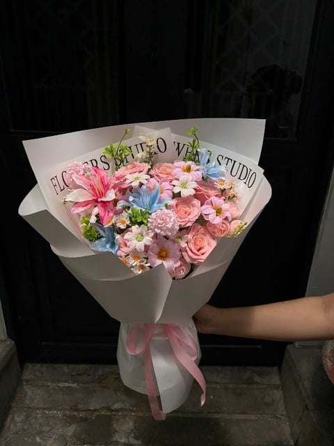 Bó Hoa Garden Lụa Mix Sáp Form Đứng