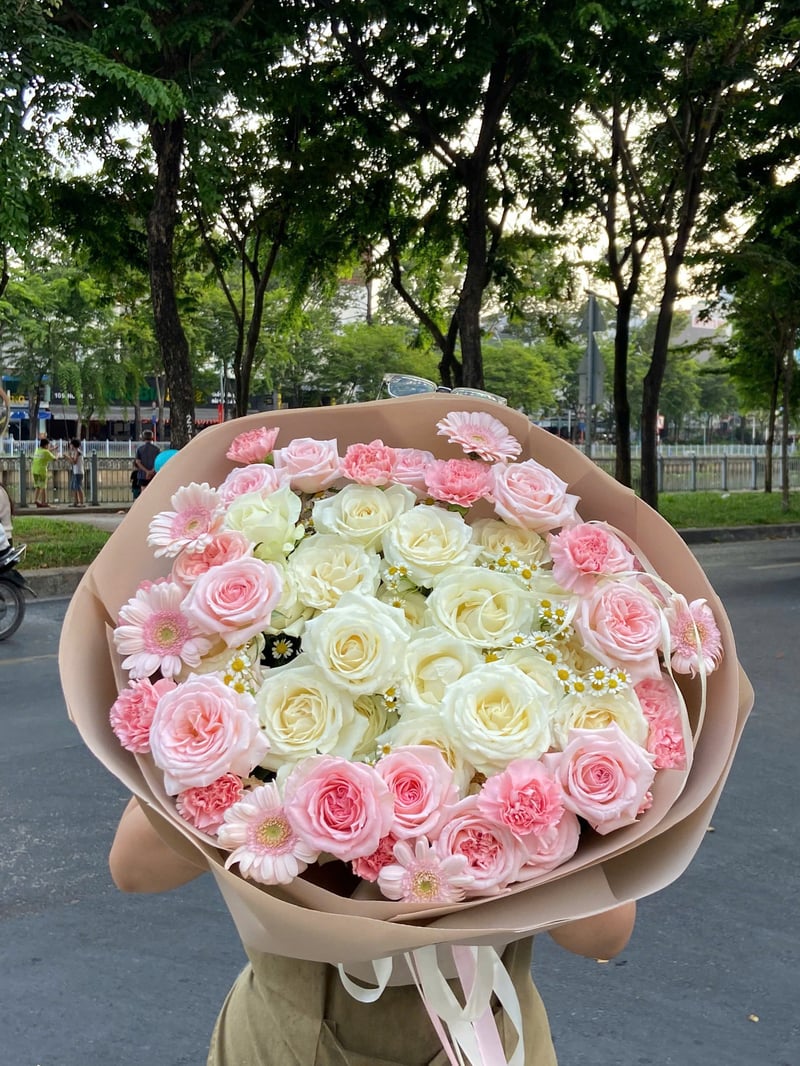 Bó Hoa Form Tròn Ohara Hồng & Hồng Trắng 2