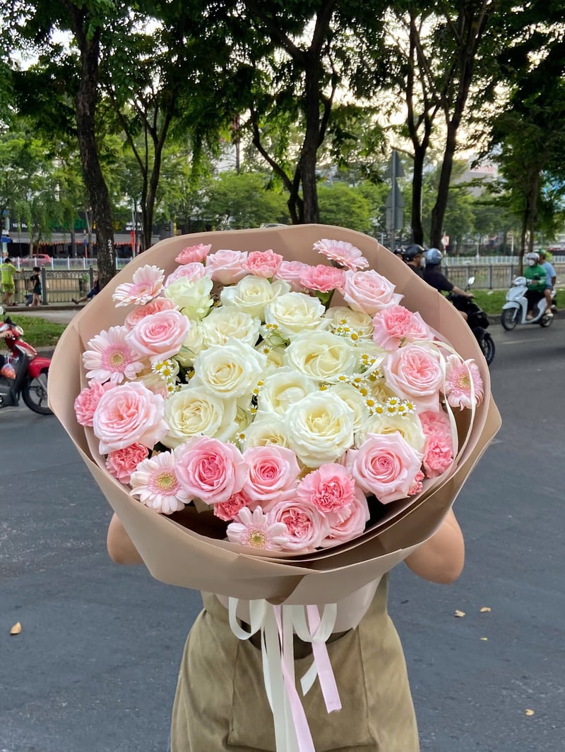 Bó Hoa Form Tròn Ohara Hồng & Hồng Trắng 3